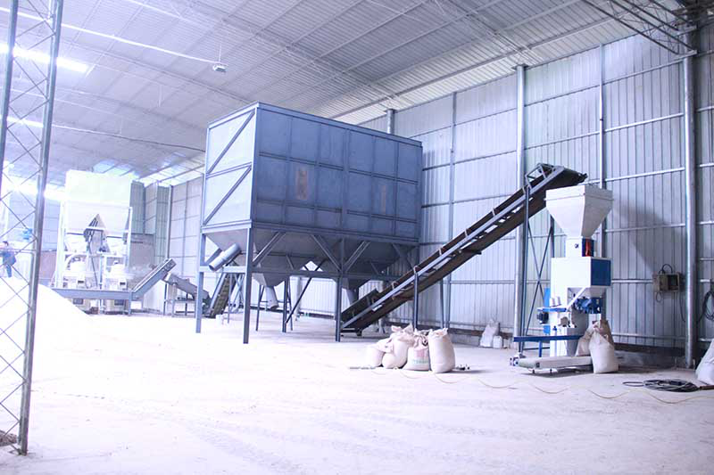 生物質顆粒機,木屑顆粒機,鋸末顆粒機,燃料顆粒機,生物質造粒機廠家,顆粒灶,粉碎機,烘干機,新能源燃料,包裝機,顆粒燃料,生物質能源,生物質顆粒機生產廠家